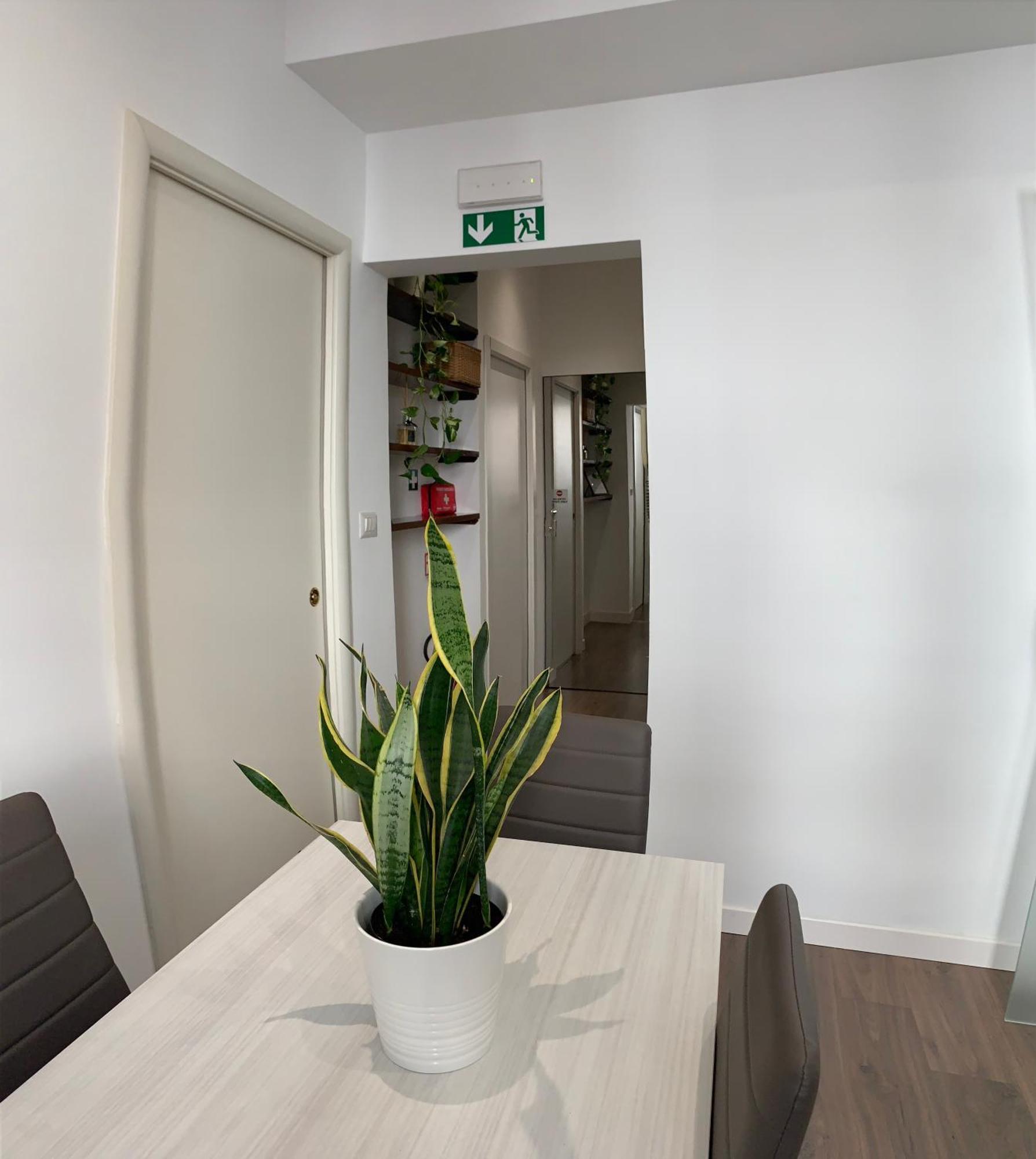 San Lorenzo Elegance - Just Steps From The Colosseum Appartamento